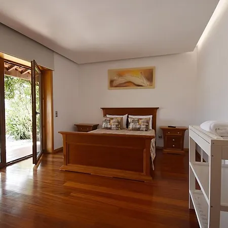 Casa De Ryvyo 佩纳菲耶尔