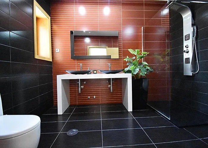 Casa De Ryvyo * Penafiel