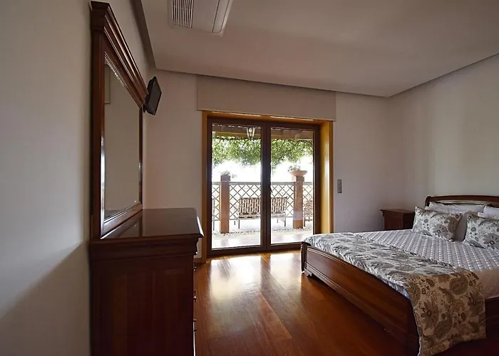 Casa De Ryvyo * Penafiel